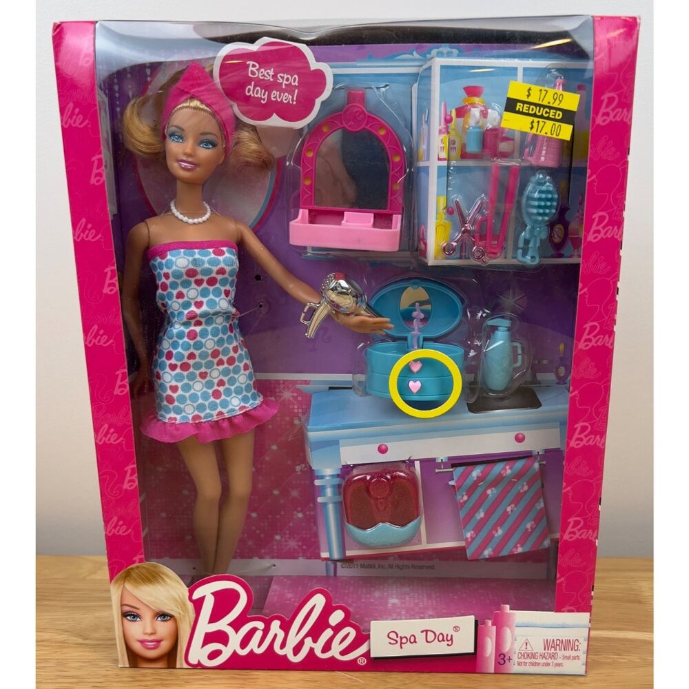 Barbie Spa Day Playset #W7240 New in the Box NOS